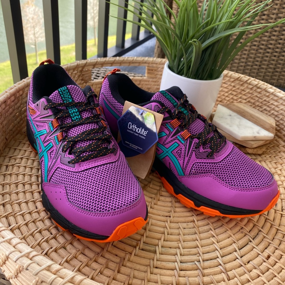 COPY - ASICS - Gel Venture 8